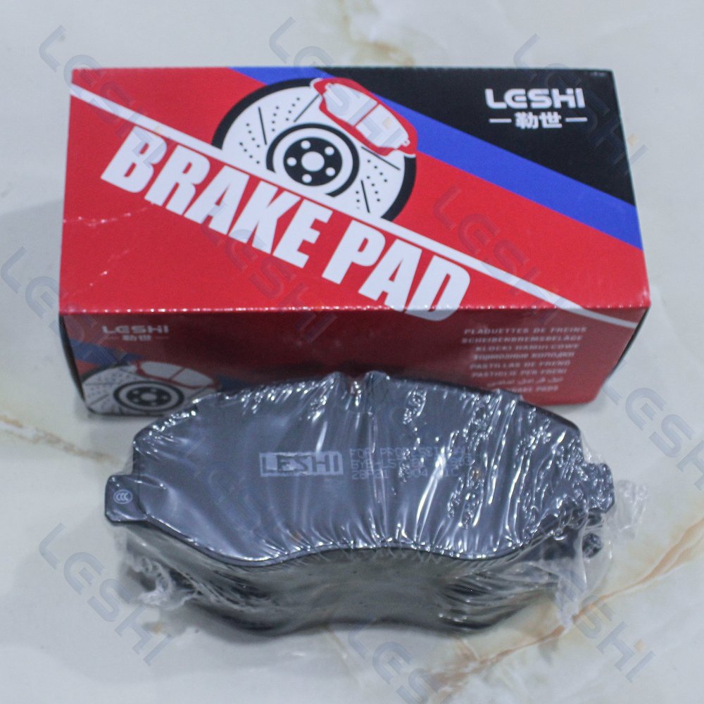 Leshi Ls7381 D1993 Auto Brake Pads Ceramic Pickup Front Brake Pads for Mercedes Benz V260 Vito W447 2015